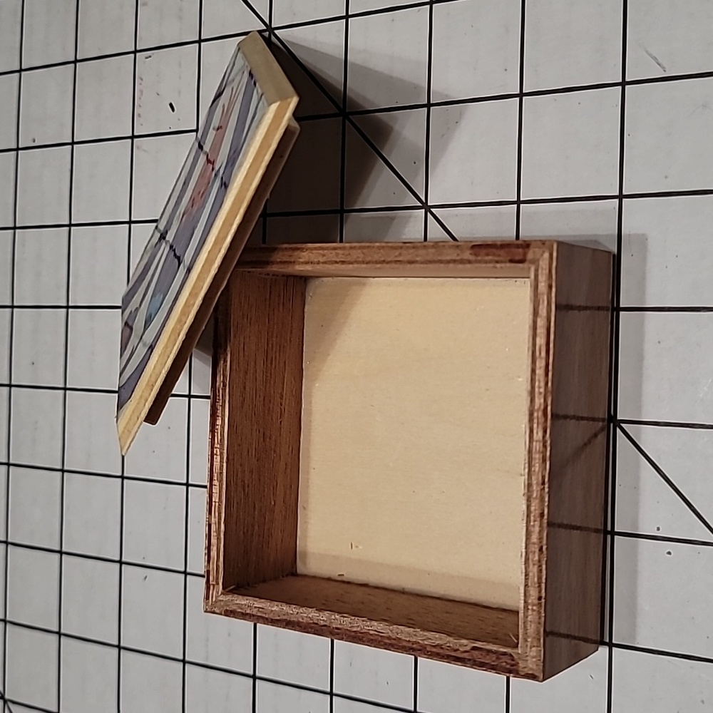 Trinket Box‎ - Picture 3 of 11